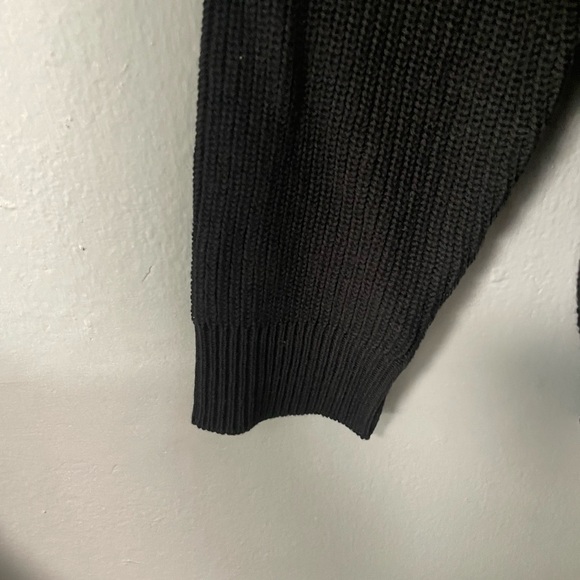 NWT Miracle Cotton Crew Neck Long Sleeves Black Sweater. Size S/M - Picture 3 of 7